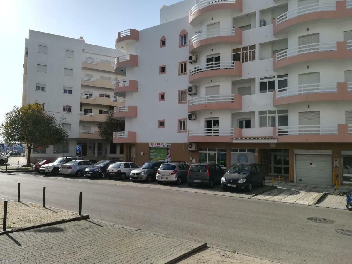 Porque Voce Merece Quarteira Exterior photo